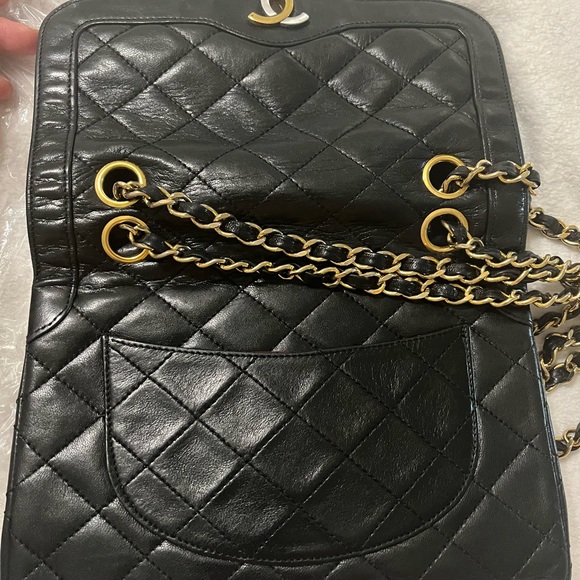 Vintage Black Chanel mini Double Flap - Picture 3 of 14